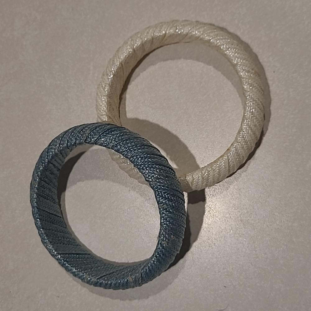 VINTAGE Wrapped Bangles - Picture 3 of 4
